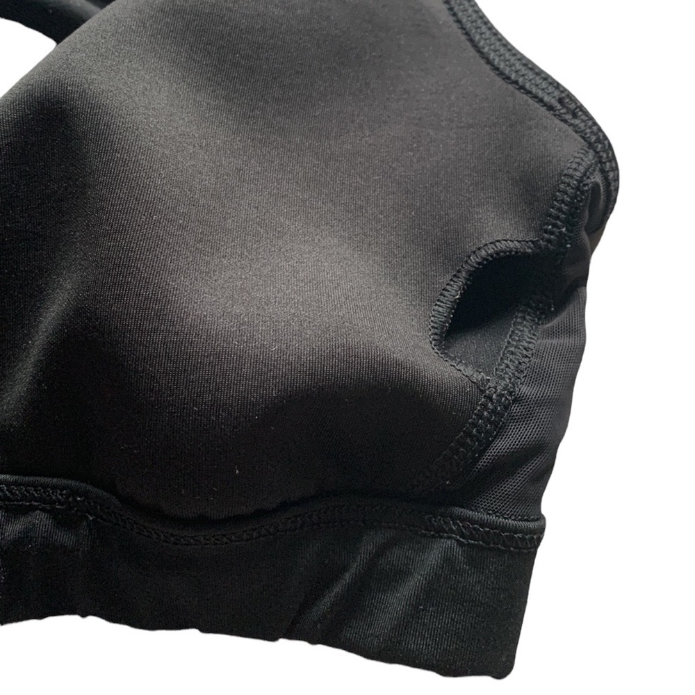 Reebok speedwick black sports bra size xs with removable pads - Picture 3 of 5